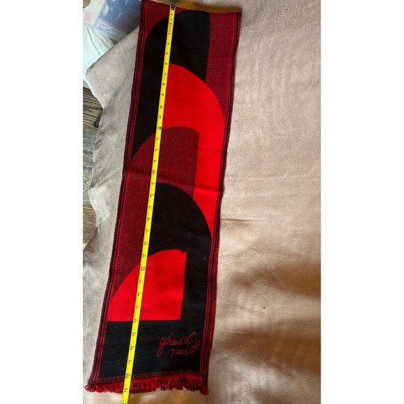 Beautiful Girard d.y PARIS Embroidered Red & Black Acrylic Scarf Made In France - Picture 7 of 11